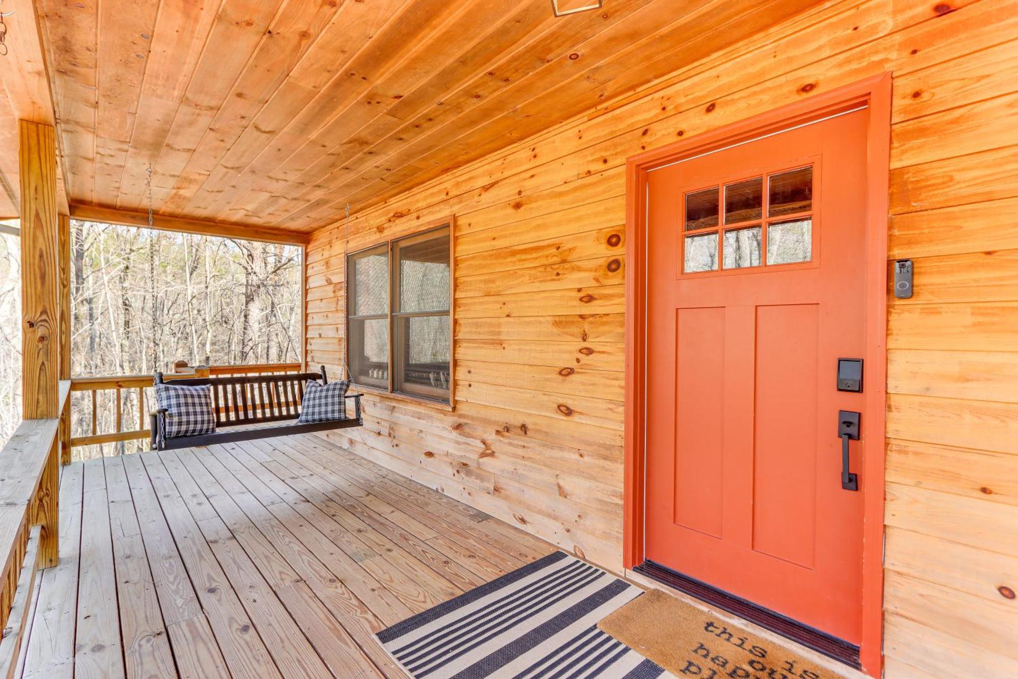 Blue Ridge Cabin Hot Tub, Fire Pit And Grill! エクステリア 写真